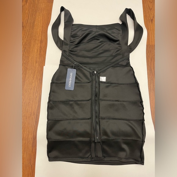 ♥️ FREE with any purchase 🙏🏽 NWT 🖤 Anna Kaci Little Black Dress bodycon - Picture 10 of 14